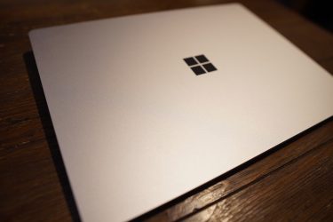 Surface Laptop4 １年使用レビュー【外でも動ける優等生】