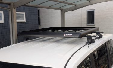 【新型ノア・ヴォクシー】ルーフキャリア（INNO INT579BK）を取り付け！手順と注意点を徹底解説